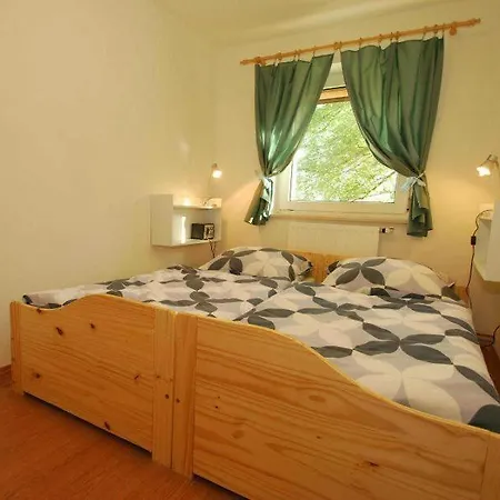 Appartementhaus Almberg 아파트 필립스부르그