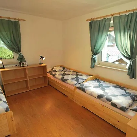 Appartementhaus Almberg 아파트 필립스부르그